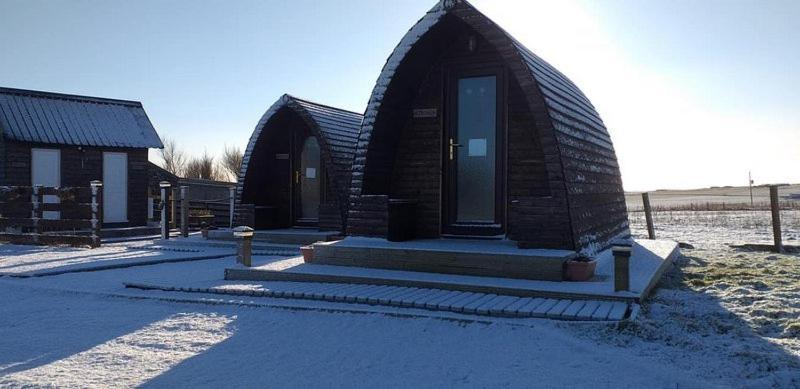 Hillside Camping Pods And Shepherd'S Hut Wick  Εξωτερικό φωτογραφία